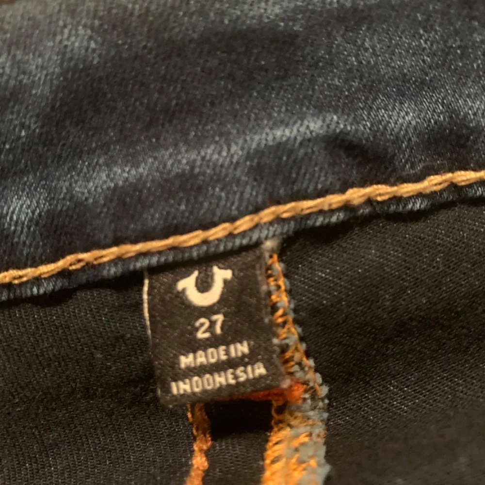Women’s True Religion Jeans. - Picture 4 of 5